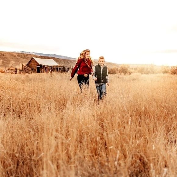 Meet your Posher, Vaniel - Picture 1 of 1